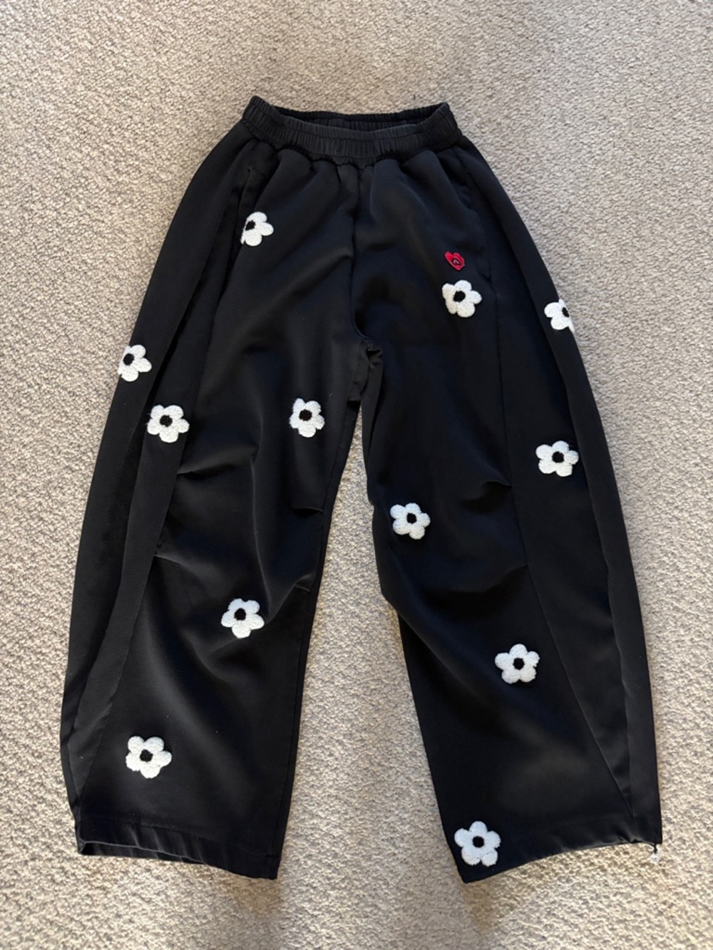 AELFRIC EDEN FLORAL EMBROIDERY BAGGY BARREL SWEATPANTS XS